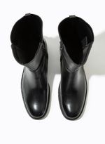 30140590_09_4-BOTA-LARA