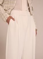 18112867_11_2-CALCA-BEATRIZ