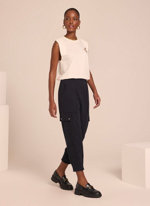 18023743_09_3-CALCA-PATY