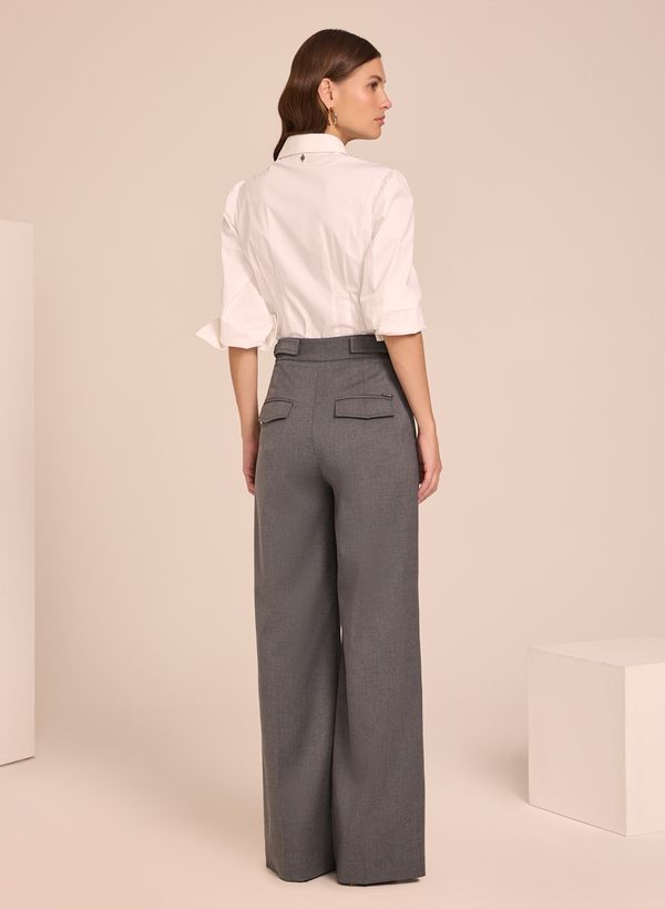 18112879_03_4-CALCA-CHIARA