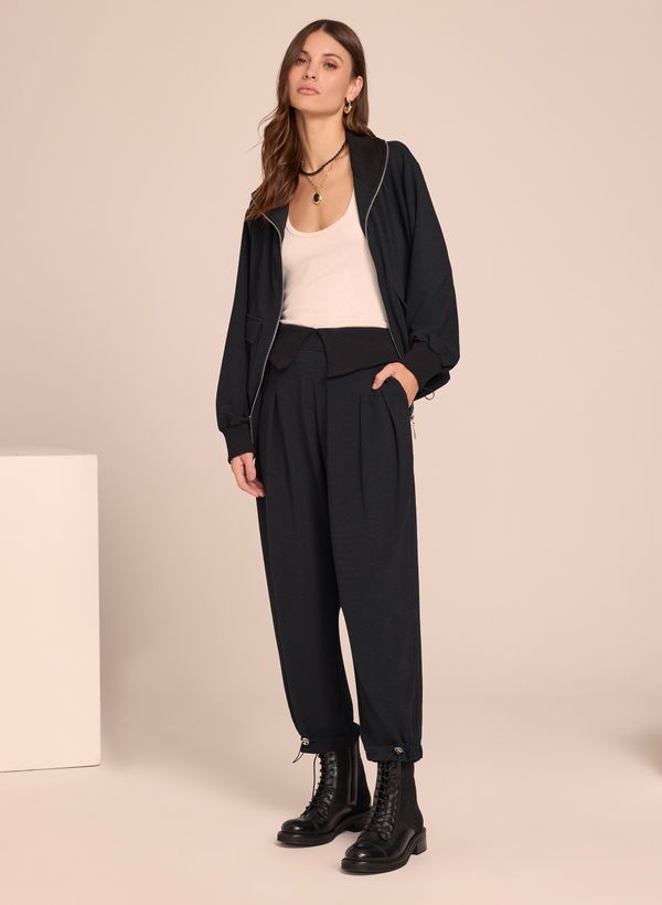 18121566_09_1-CALCA-HELENA