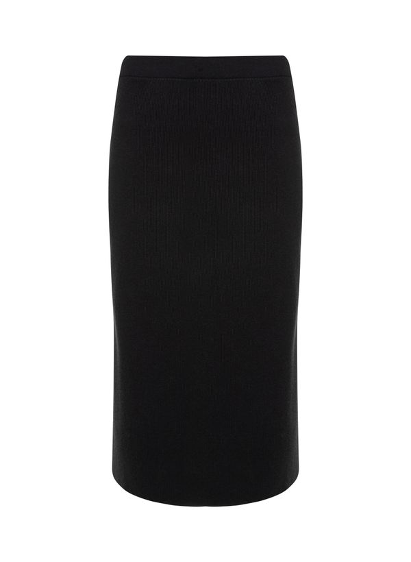 16180499_09_6-SAIA-DOMINIQUE