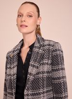 23112476_92_2-CASACO-MEG