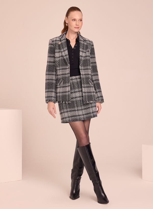 23112476_92_3-CASACO-MEG