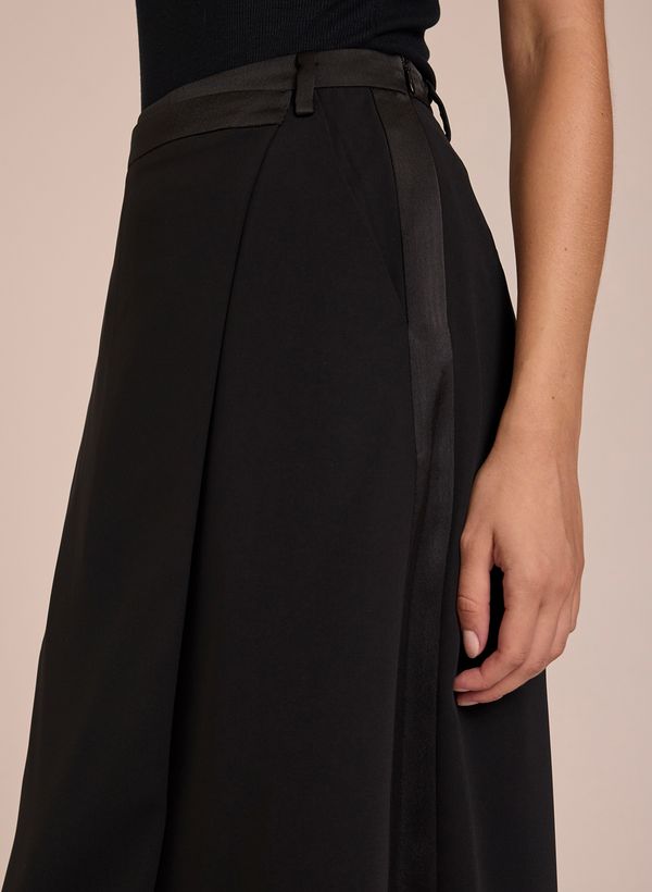 16112464_09_5-SAIA-EMILY