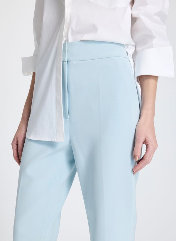 18121546_02_2-CALCA-TAMARA-III