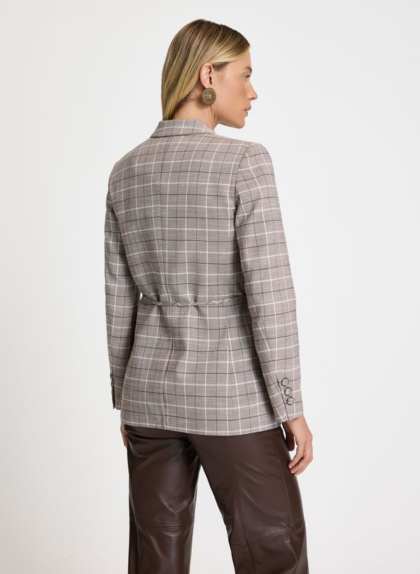 21040444_92_4-BLAZER-CAROL