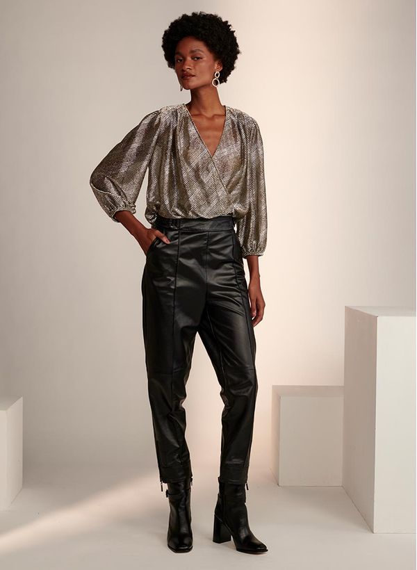 18140260_09_3-CALCA-VERONICA