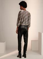 18140260_09_4-CALCA-VERONICA