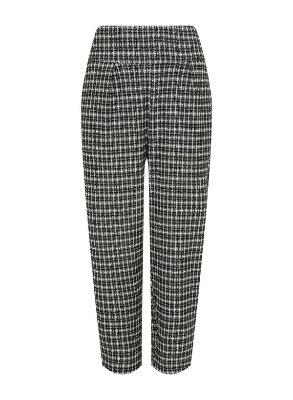 18112793_596_6-CALCA-HANNA