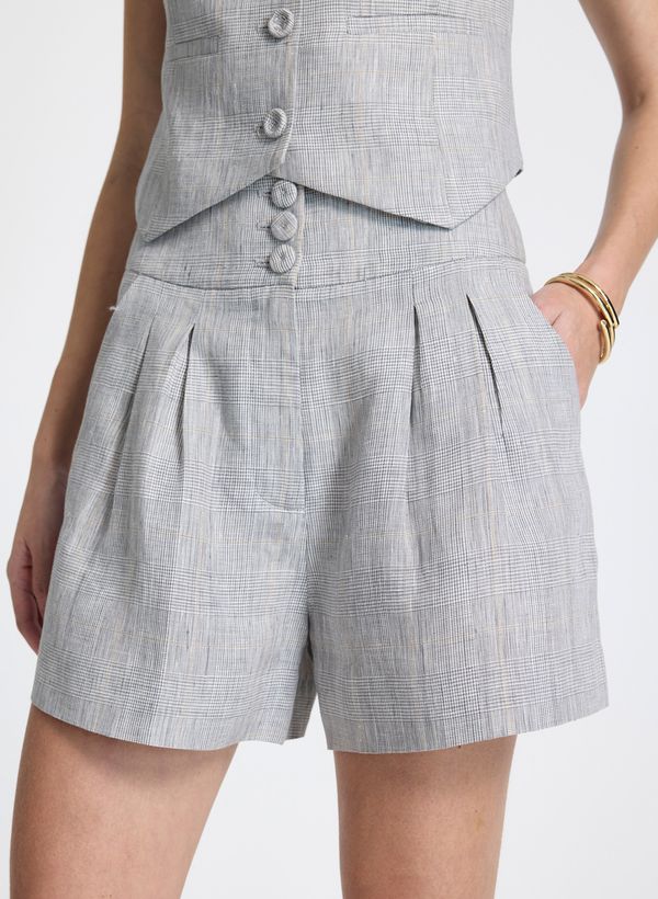 06012489_92_2-SHORTS-LUANA