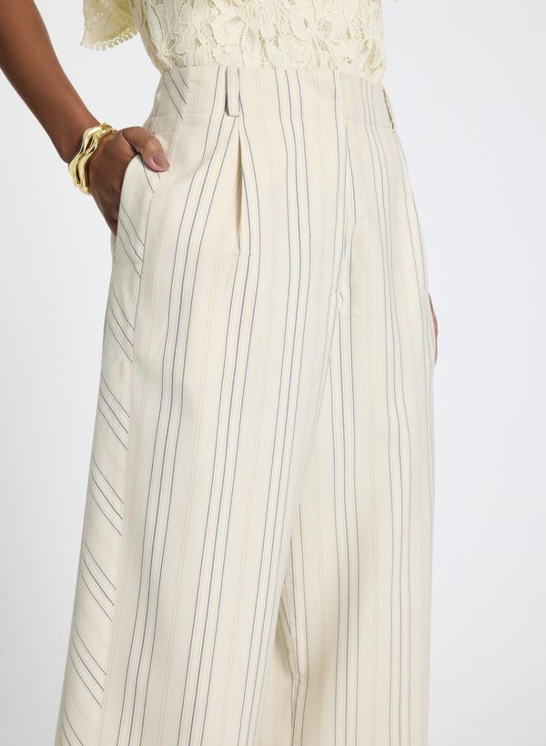 18112922_91_2-CALCA-MANUELA