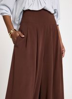 18031108_59_2-CALCA-SUZY