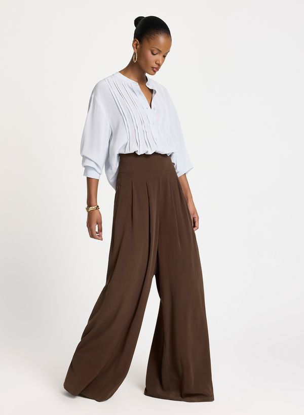 18031108_59_3-CALCA-SUZY