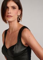 08120116_09_2-TOP-PAMELA