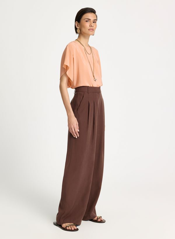 18042155_24_3-CALCA-PAT-II