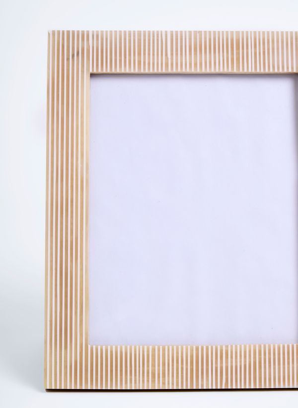 52980228_94_3-PORTA-RETRATO-STRIPES-G