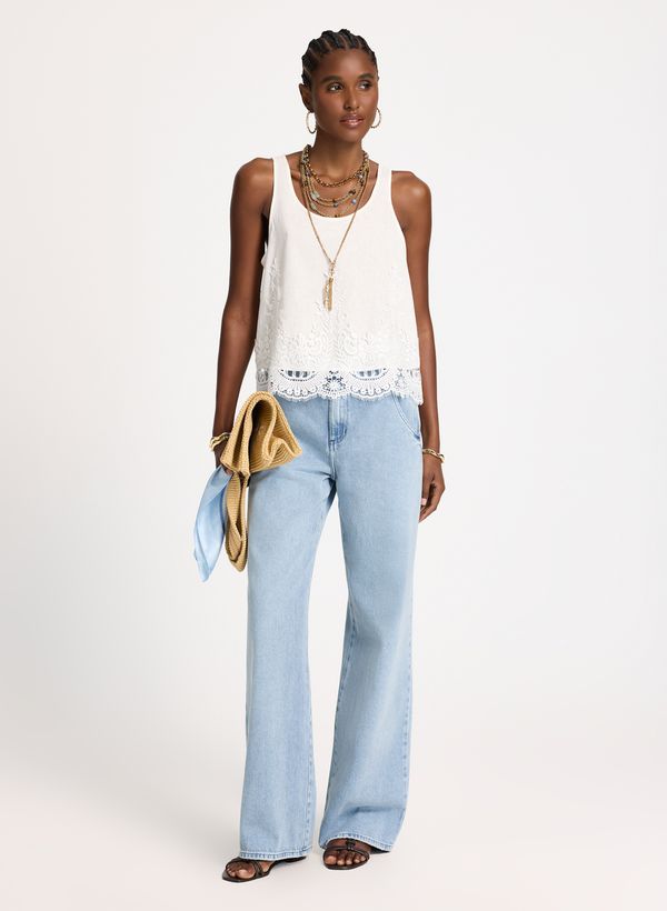 12113418_05_3-REGATA-LETICIA-I