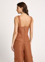 11800122_24_4-TOP-ADELIA