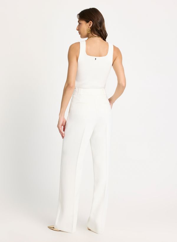 18112870_11_4-CALCA-VANY-I