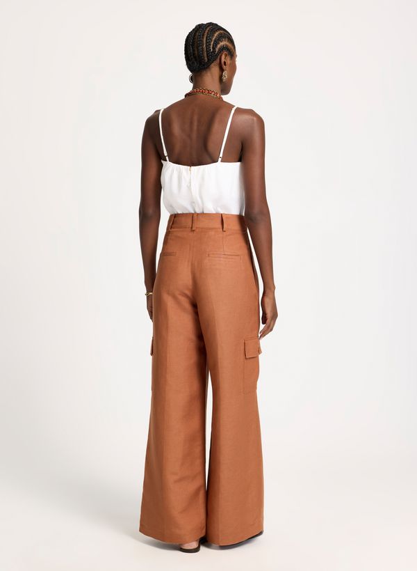 18320085_24_4-CALCA-ADELIA