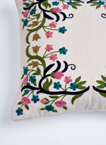 62740253_94_3-ALMOFADA-FLORAL-I
