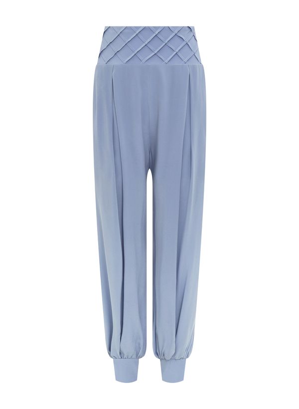 18031117_43_6-CALCA-BILLIE