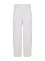 18112978_11_6-CALCA-MICAELA