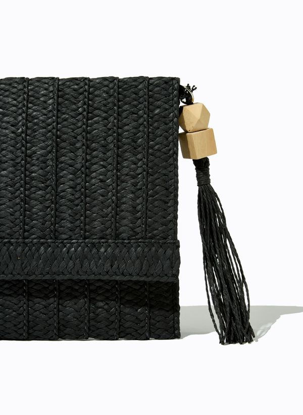 51970822_09_3-CLUTH-ISA-BLACK
