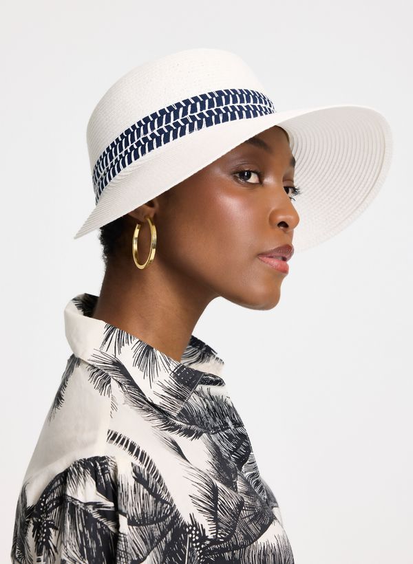 71120015_11_2-CHAPEU-CARLA-OFF
