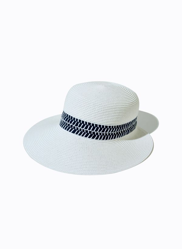 71120015_11_4-CHAPEU-CARLA-OFF