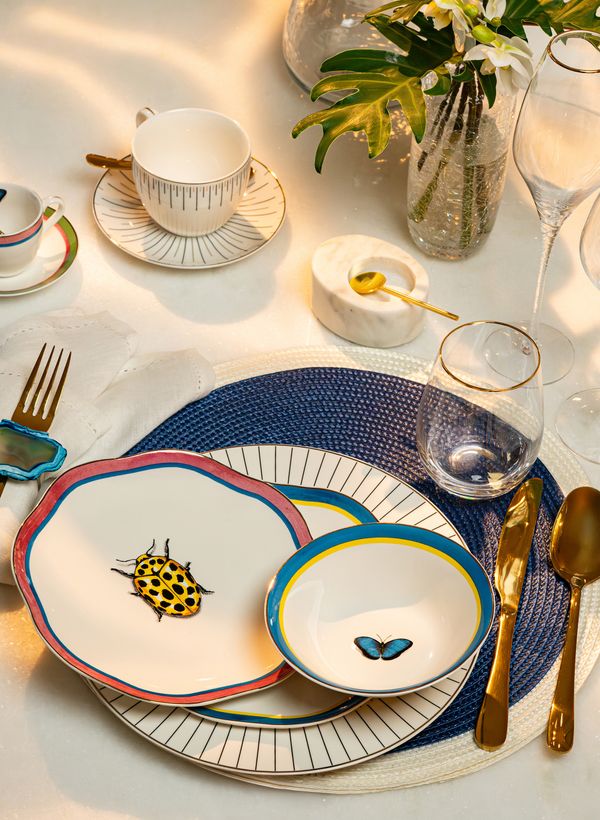 60780138_94_10-PRATO-SOBREMESA-HELLO-II