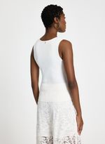 12181267_11_4-REGATA-NAIRA