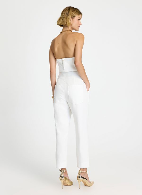 18042191_11_4-CALCA-MAYA