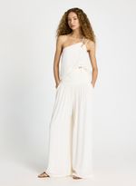 18042187_11_3-CALCA-CAMILA