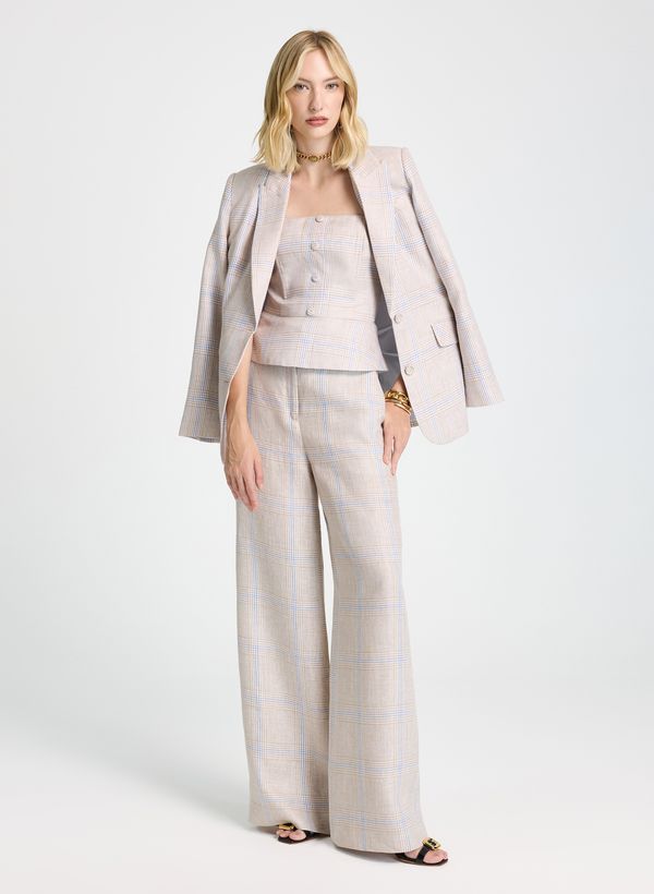 08010264_92_3-TOP-FIONA