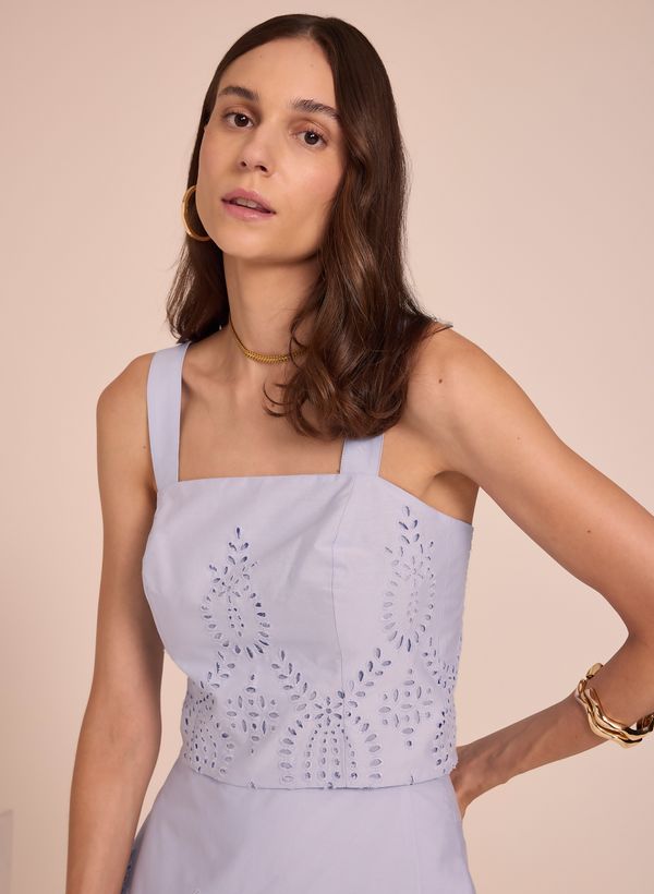 12041611_02_2-REGATA-AMORA