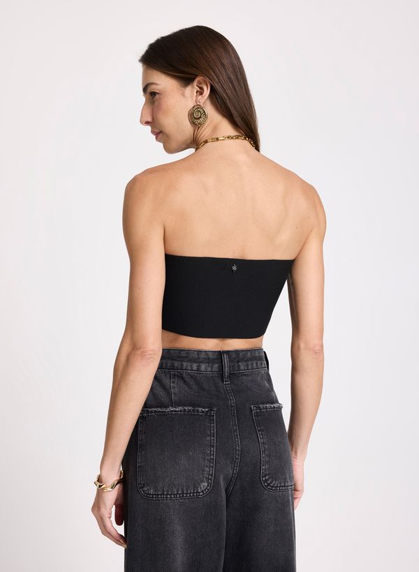 08190139_09_4-TOP-KIKA-PRETO