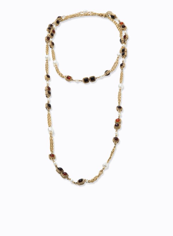 37273887_80_4-COLAR-SUSAN-II