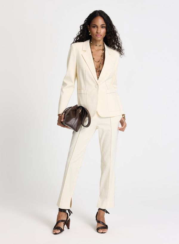 21010499_01_3-BLAZER-LIVIA