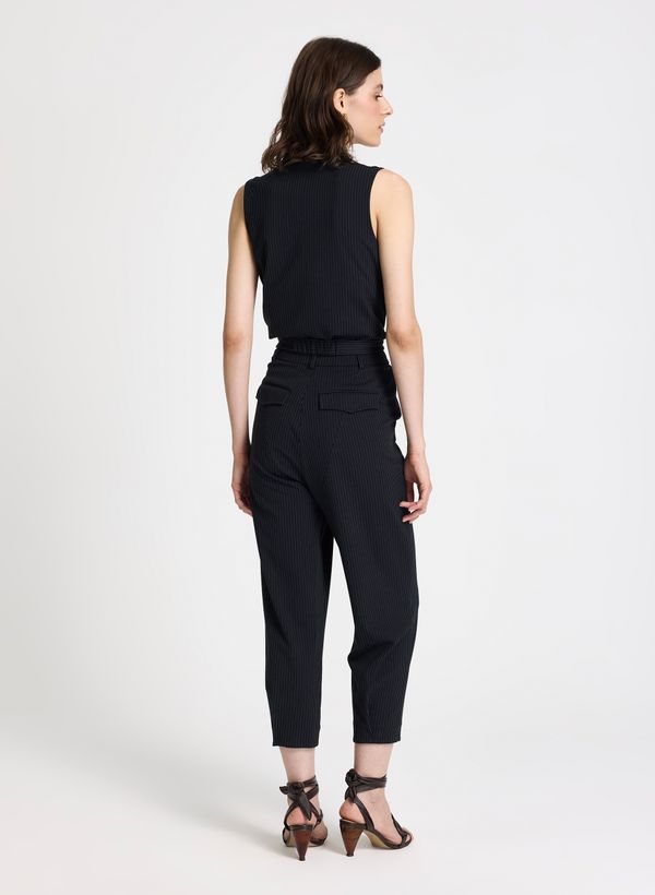 18042156_09_4-CALCA-MARINA