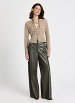 23112596_26_3-CASACO-ALICIA