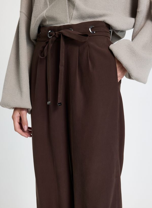 18042132_46_2-CALCA-CECILIA-II