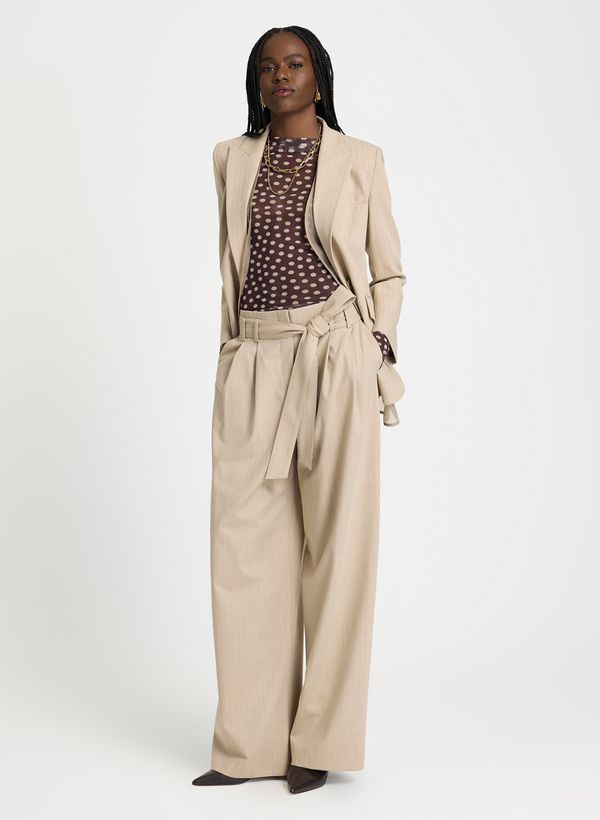 18112983_01_3-CALCA-CHLOE-II